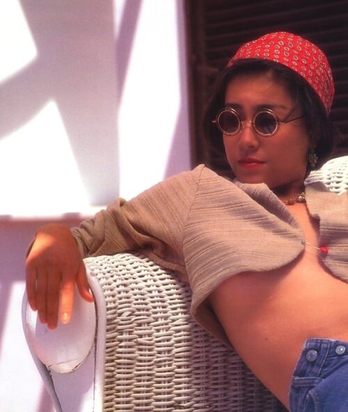 柏原芳恵 横乳透け乳画像