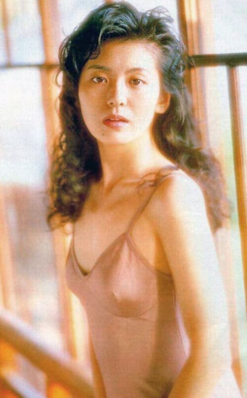 南野陽子 水着画像